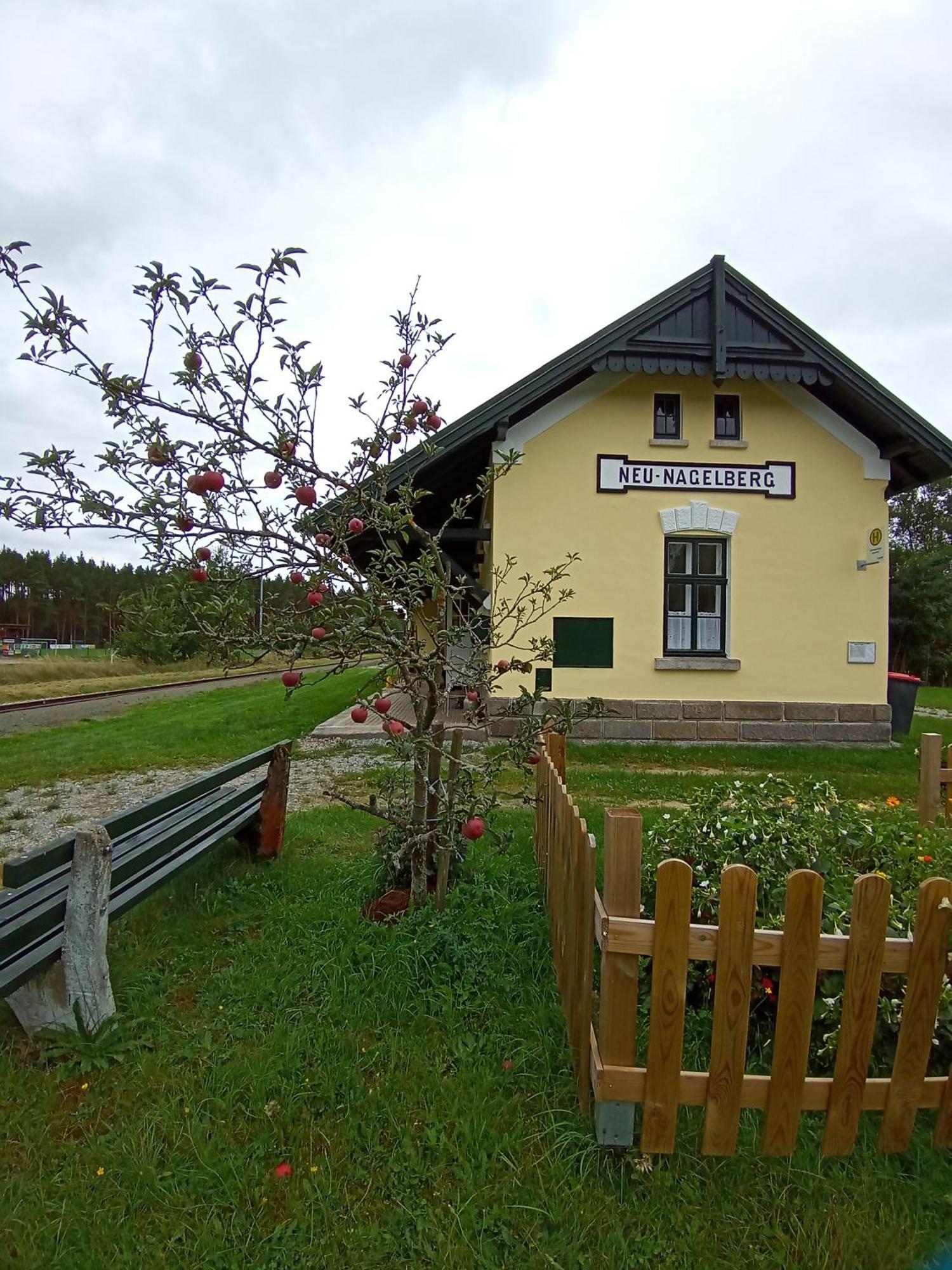 Nostalgie Bahnhof Appartement Gmund  Buitenkant foto