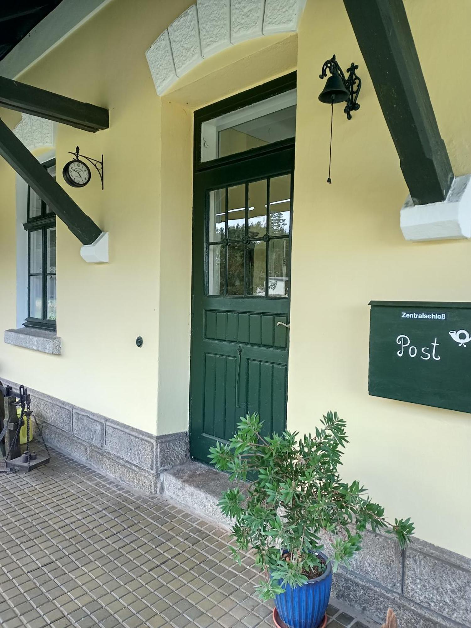 Nostalgie Bahnhof Appartement Gmund  Buitenkant foto